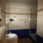 Appartement Ferienwohnungen Zeuke Auf Ruegen *