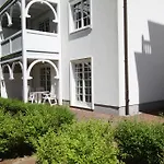 Ferienwohnungen Zeuke Auf Ruegen 宾茨