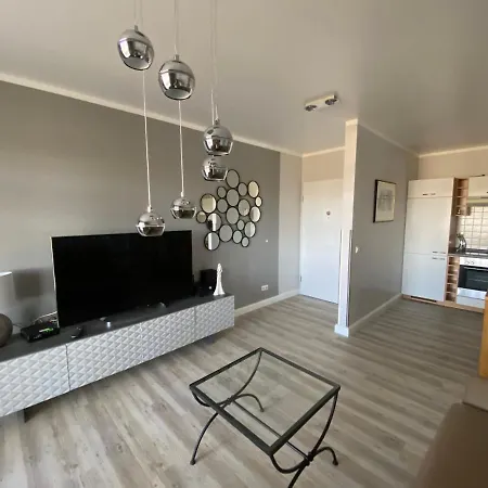 Zeuke Auf Ruegen * Binz