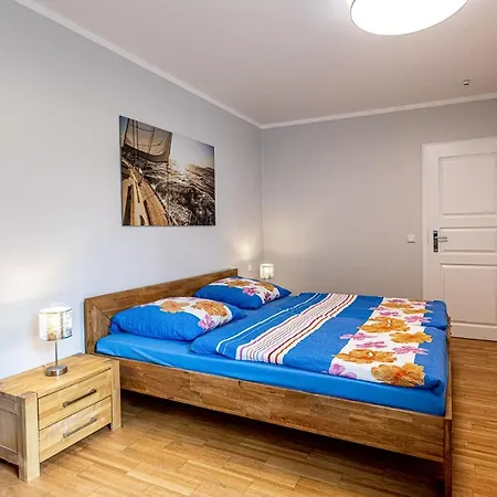 Ferienwohnungen Zeuke Auf Ruegen Apartament