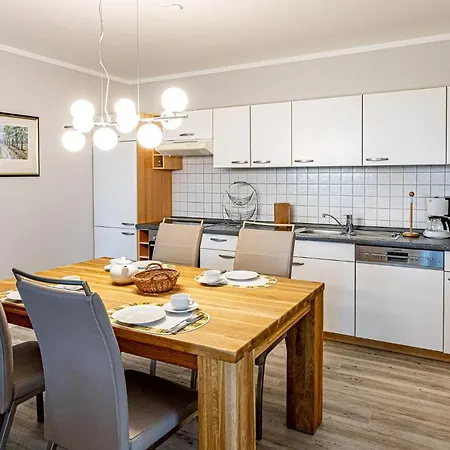 Appartement Zeuke Auf Ruegen Binz