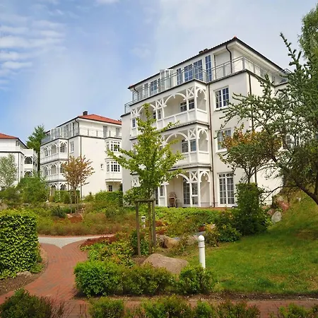 Auf Ruegen アパート *