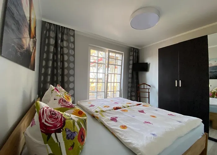 Ferienwohnungen Zeuke Auf Ruegen Apartament *