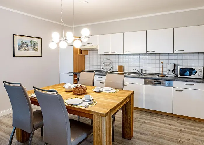 Apartament Ferienwohnungen Zeuke Auf Ruegen Binz